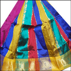 Click Here For Bigger Zoom - Multicolour Pattu parikini SSM-21 (unstitched)